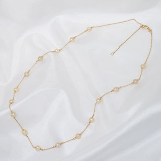 TC-17: 4.7-5.5 mm Vietnamese Akoya Pearl Tin Cup Necklace