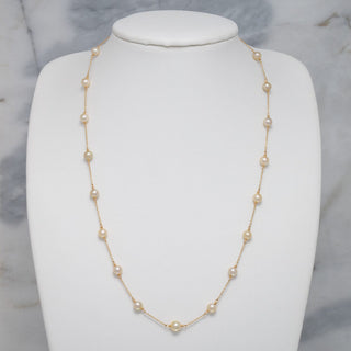 TC-17: 4.7-5.5 mm Vietnamese Akoya Pearl Tin Cup Necklace
