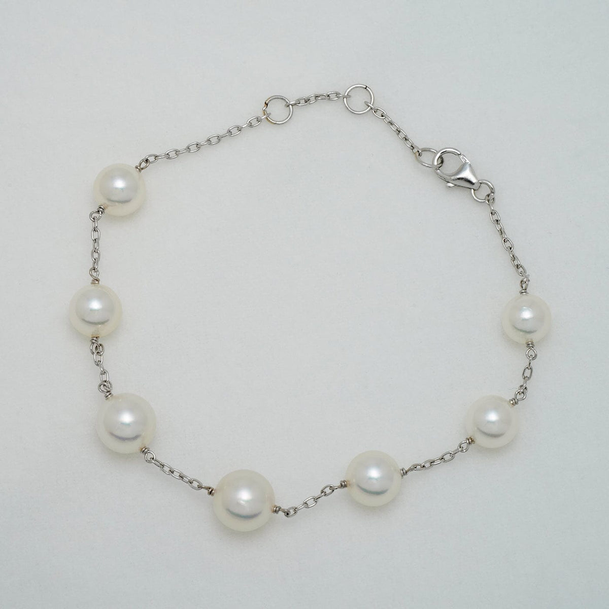 TC-27: 7-8.5 mm Hanadama Akoya Pearl Tin Cup Bracelets, 7-8", 14K, view 3