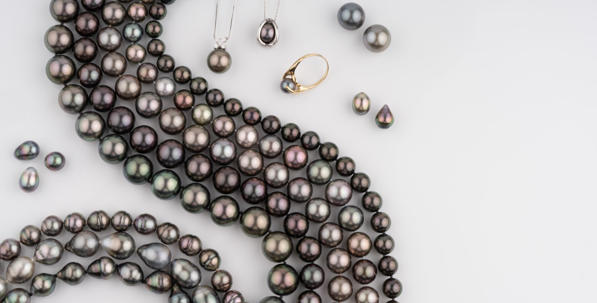 Tahitian Pearls – Natural Black Pearls with Exotic Colors & Luster