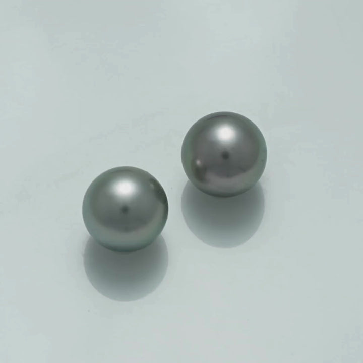 9.4 x 9.4 mm and 9.4 x 9.4 mm Fijian Pearl Pair