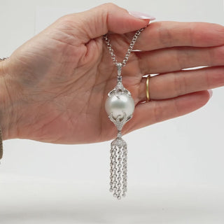 18.4 mm White South Sea Pearl and Diamond Pendant