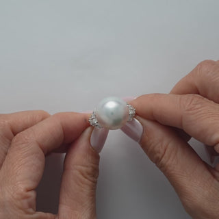 15.0-16.0 mm White South Sea Pearl and Diamond Ring