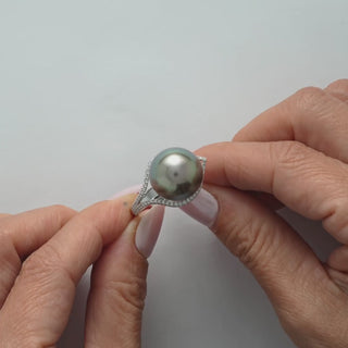 15.0 mm Tahitian Pearl and Diamond Ring