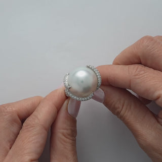18.8 mm White South Sea Pearl and Diamond Ring