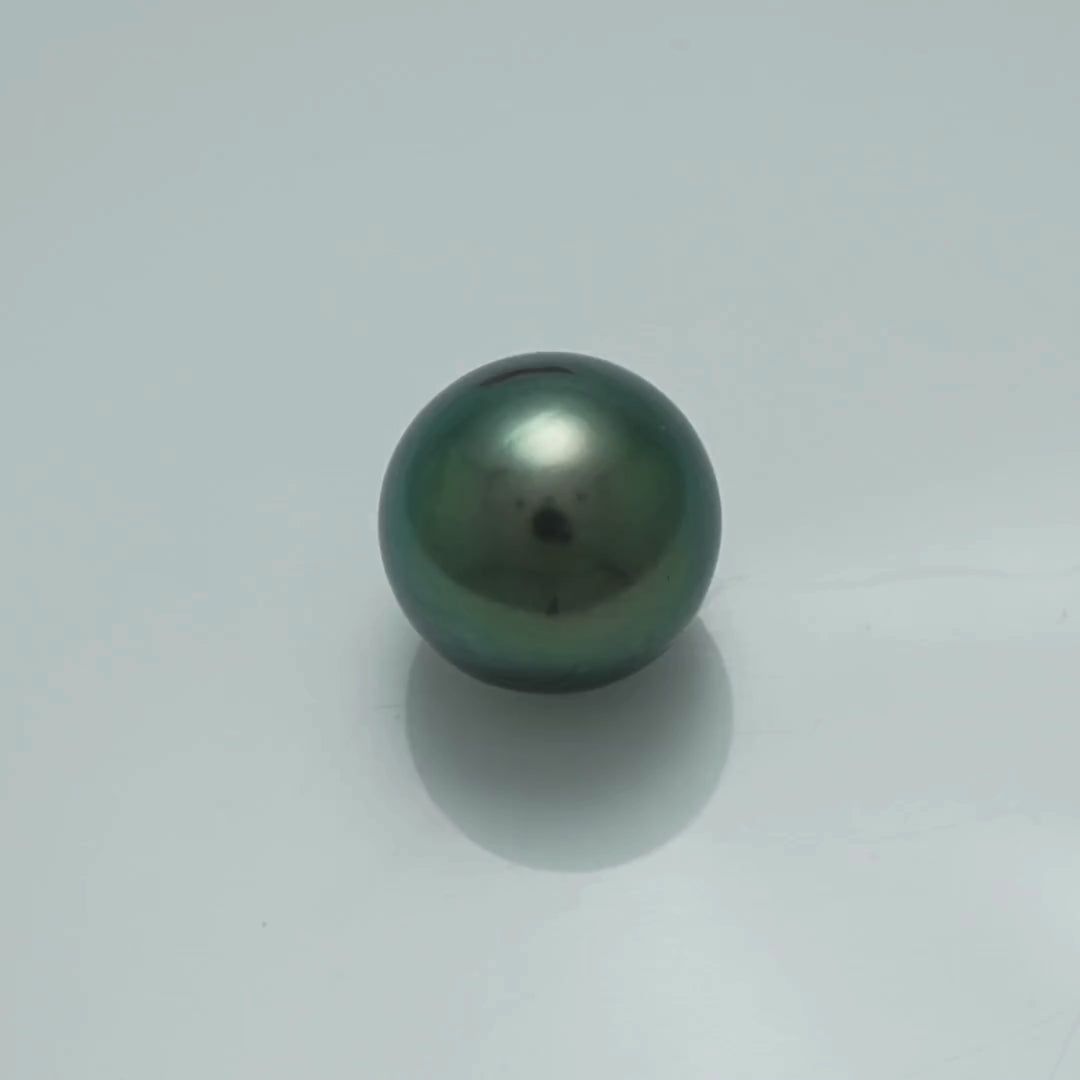 12.7 x 12.6 mm Fijian Pearl