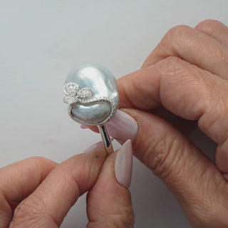 17.0-18.0 mm White South Sea Baroque Pearl and Diamond Ring