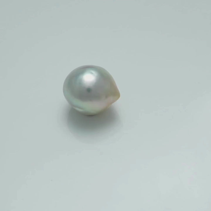 12.1 x 10.5 mm Fijian Drop Pearl
