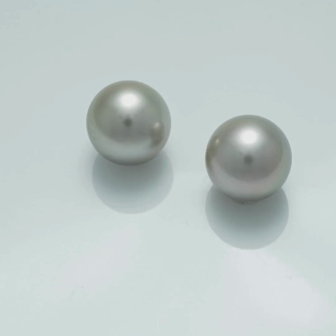 10.6  x  10.5  mm and 10.5  x  10.4 mm Fijian Round Pearl Pair