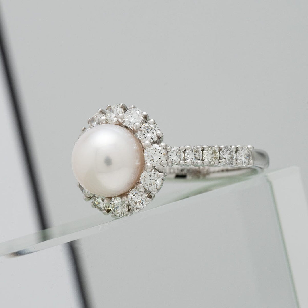8-8.5 mm Akoya Pearl and Diamond Ring 18K White Gold