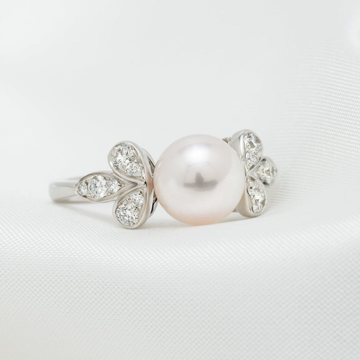 Gem-quality 8.0–8.5 mm akoya pearl ring in 18K white gold, accented with 14 diamonds. Part of a special Assael collection offered by inquiry.