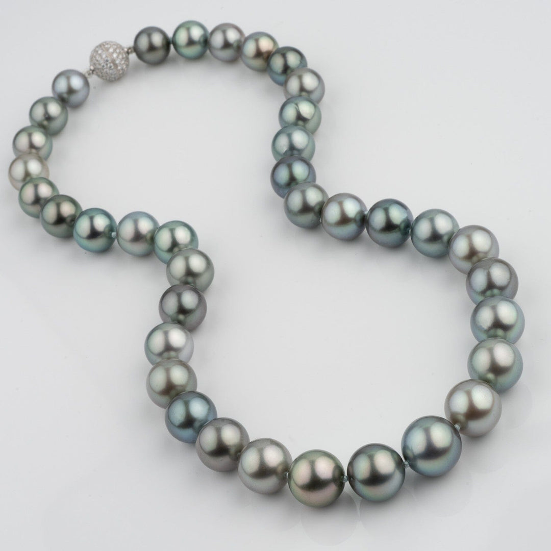 Assael Collection: 10.7–13.0 mm Fijian Pearl Necklace