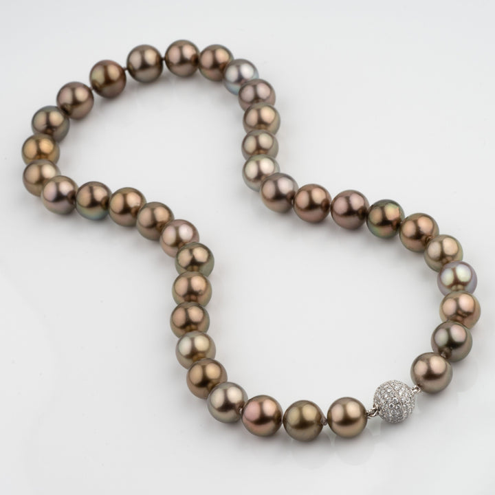 Assael Collection: 9.7–12.0 mm Fijian Pearl Necklace
