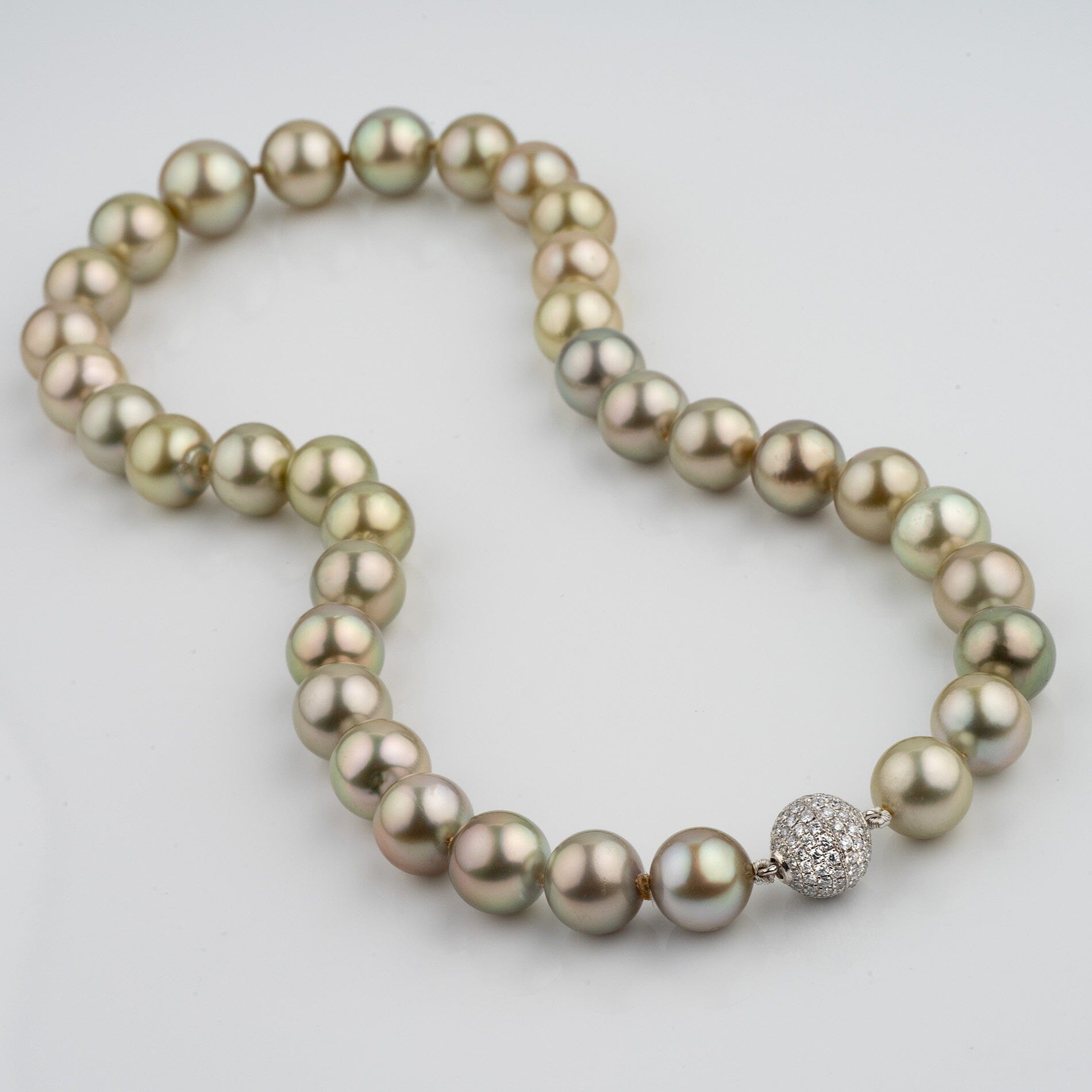 Assael Collection: 10.0–12.9 mm Fijian Pearl Necklace | Pearl Paradise