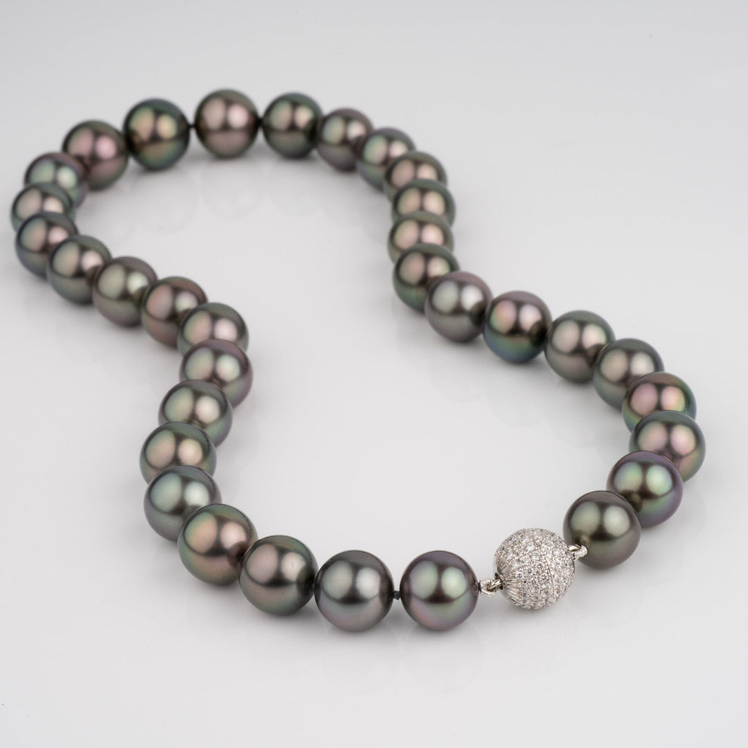 10.6-13.6 mm Round Tahitian Pearl Necklace