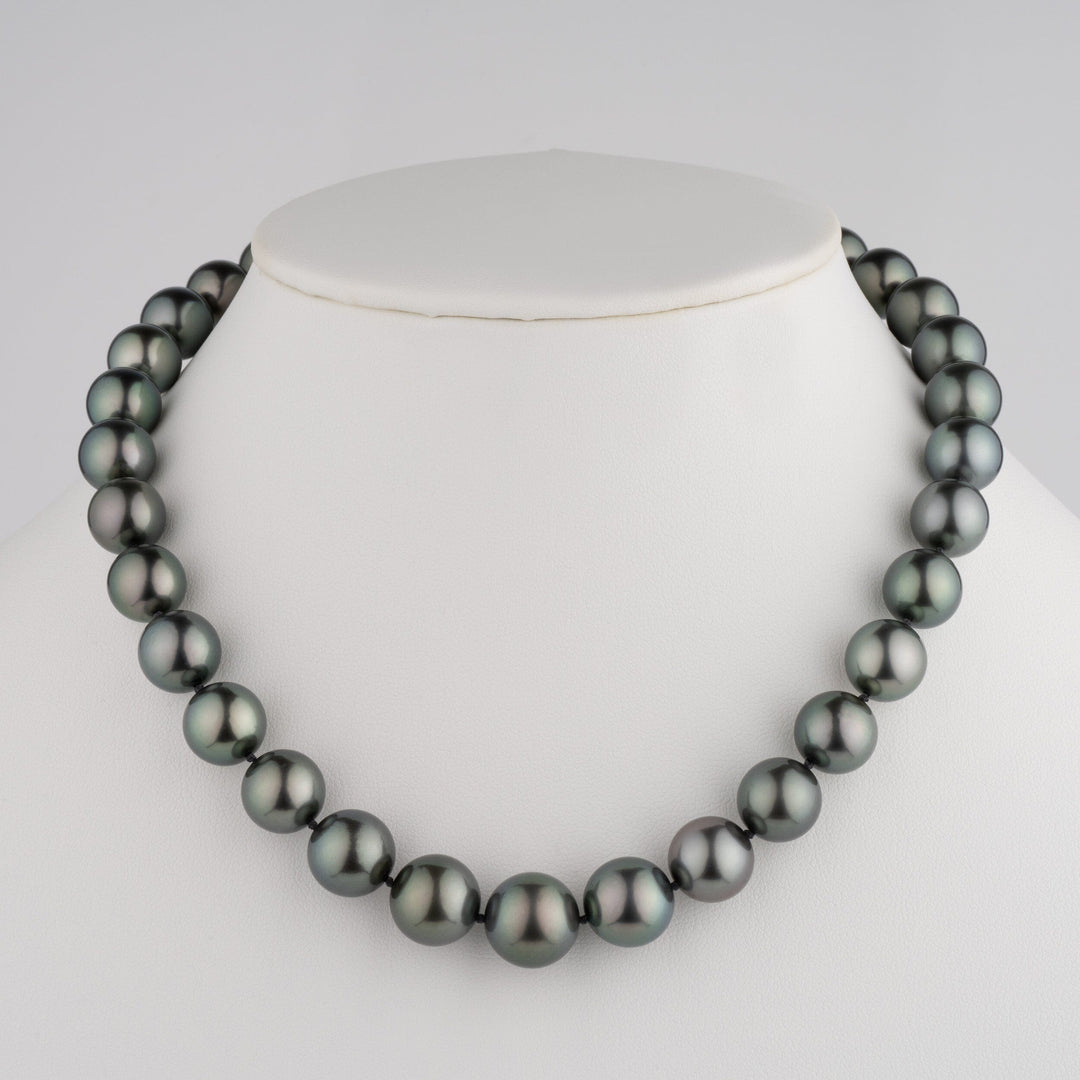AAA Tahitian Pearl Necklace 11.1–13.9 mm Natural Color bust