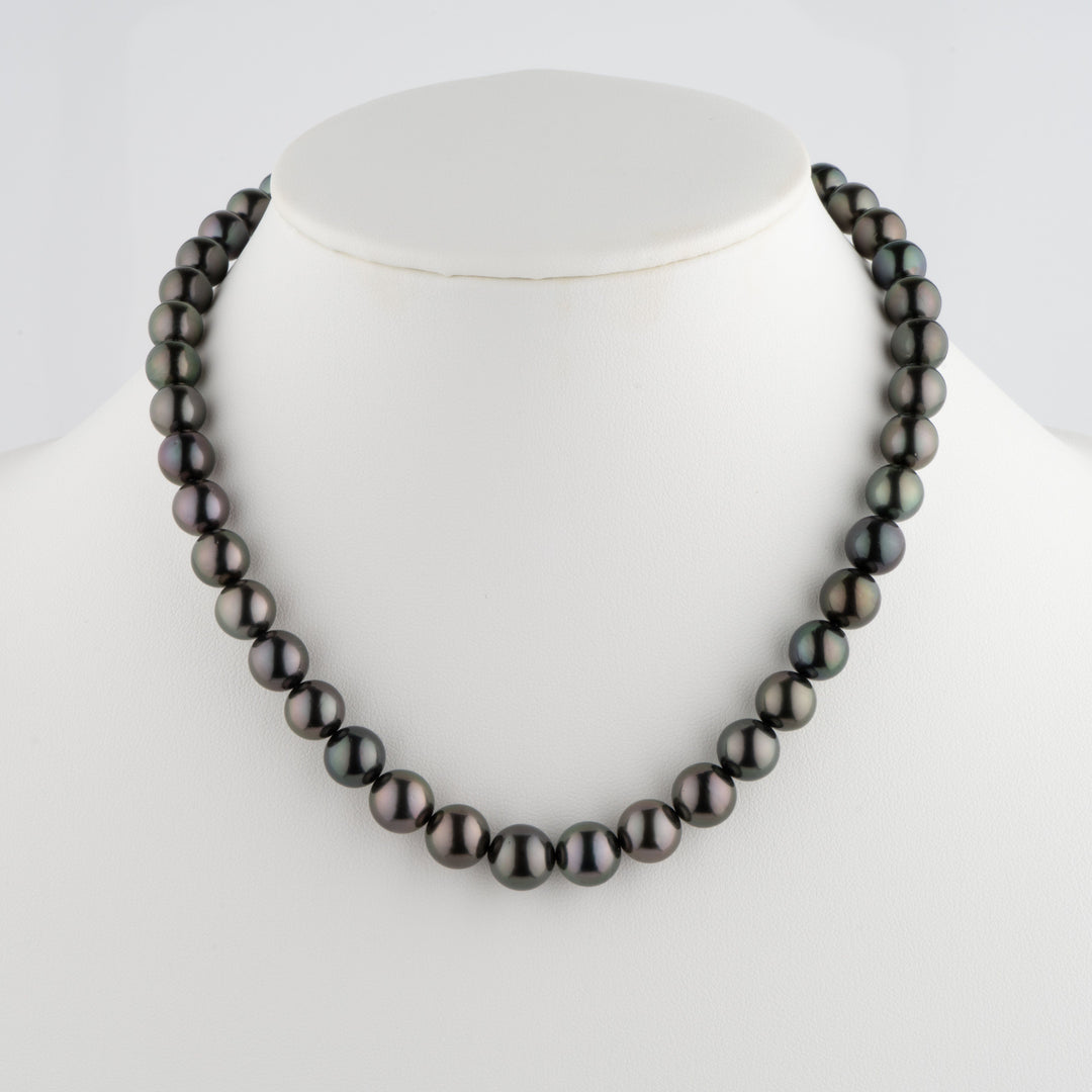 8.2–10.7 mm AA+/AAA Tahitian Round Pearl Necklace
