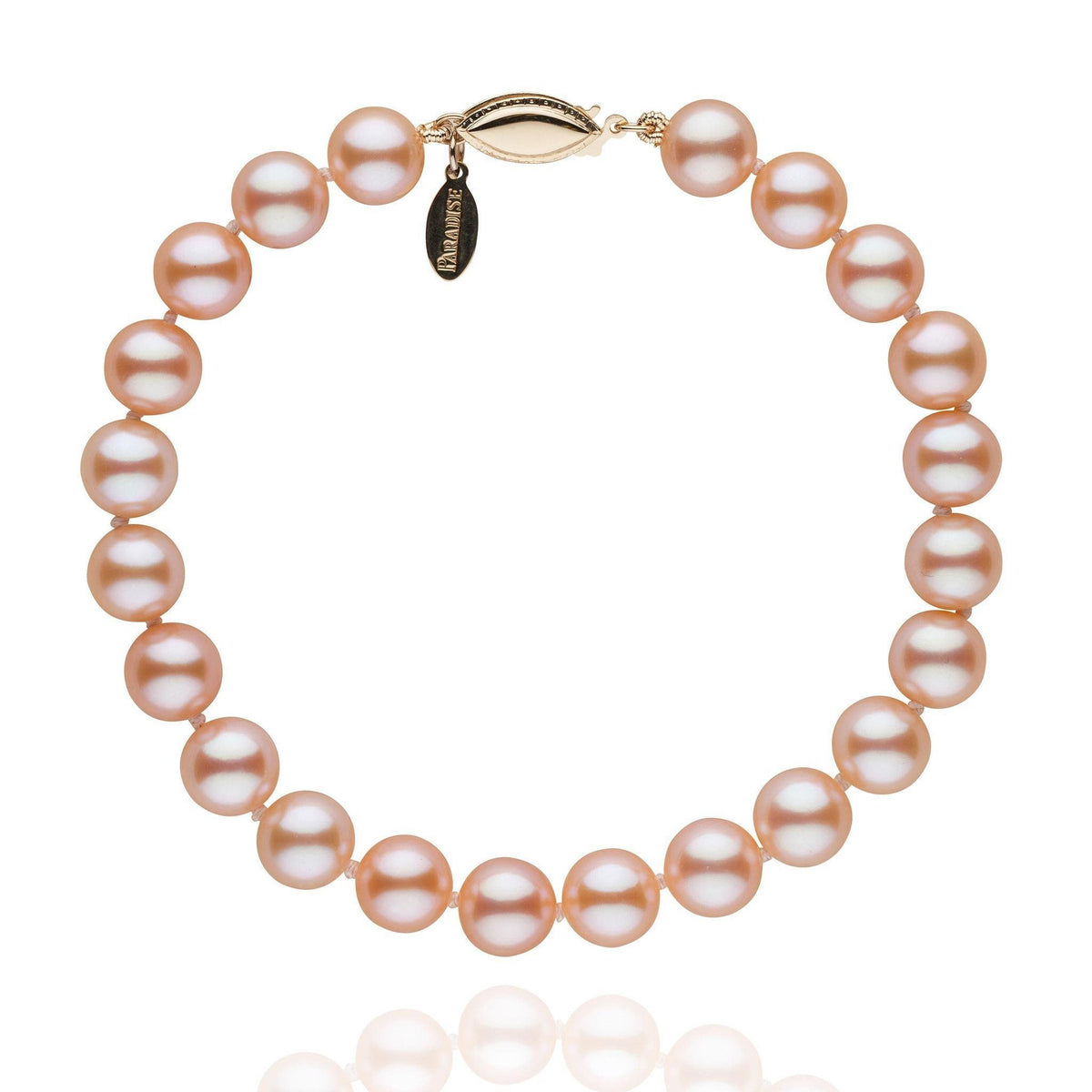 7.5-8.0 mm Pink to Peach Freshadama Pearl Bracelet featuring round, lustrous freshwater pearls with a smooth finish and a gold clasp, elegant and timeless accessory.