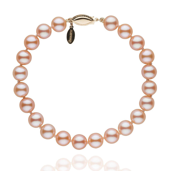 7.5-8.0 mm Pink to Peach Freshadama Pearl Bracelet featuring round, lustrous freshwater pearls with a smooth finish and a gold clasp, elegant and timeless accessory.