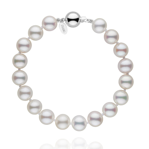 8.5-9.0 mm White Freshadama Pearl Bracelet featuring lustrous white freshwater pearls with a polished 14K white gold clasp, showcasing a classic and elegant pearl bracelet design.