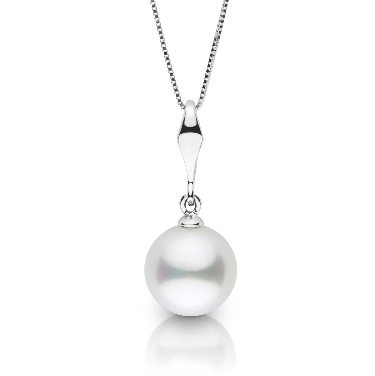 Essential Collection 9.0-10.0 mm White South Sea Pearl Pendant wg