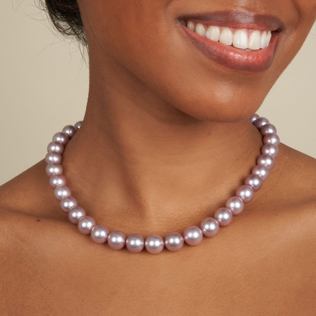 9.8-11.5 mm Lilac Edison Freshwater Pearl Necklace on model