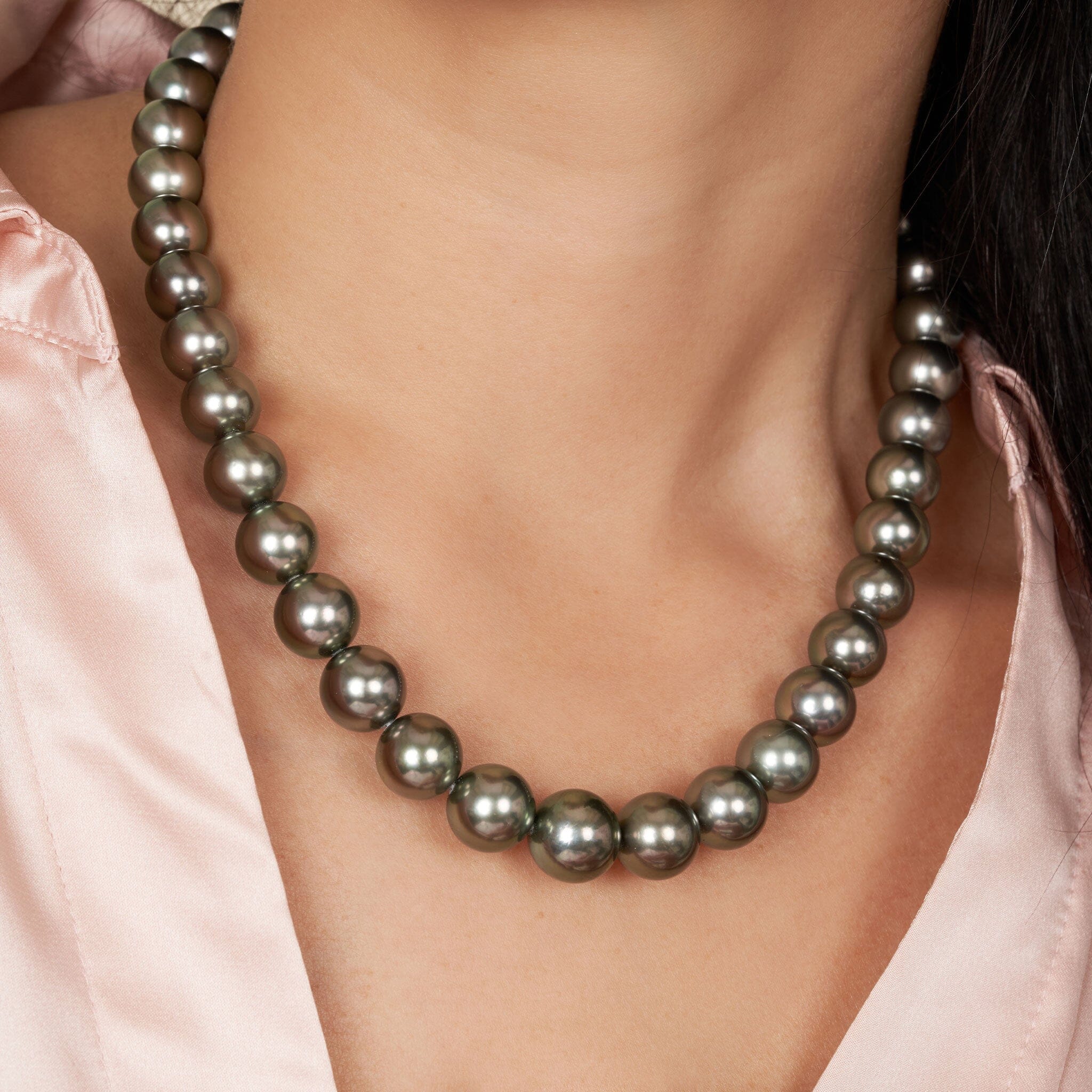 10.0-10.5 mm AA+ Tahitian Round Pearl Necklace